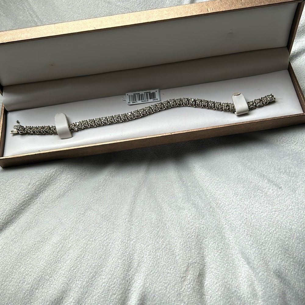 Stainless steel bracelet w/ 1 CTW